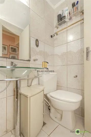 APARTAMENTO 2 DORMITORIOS E 1 VAGA AMPLO E CONSERVADO