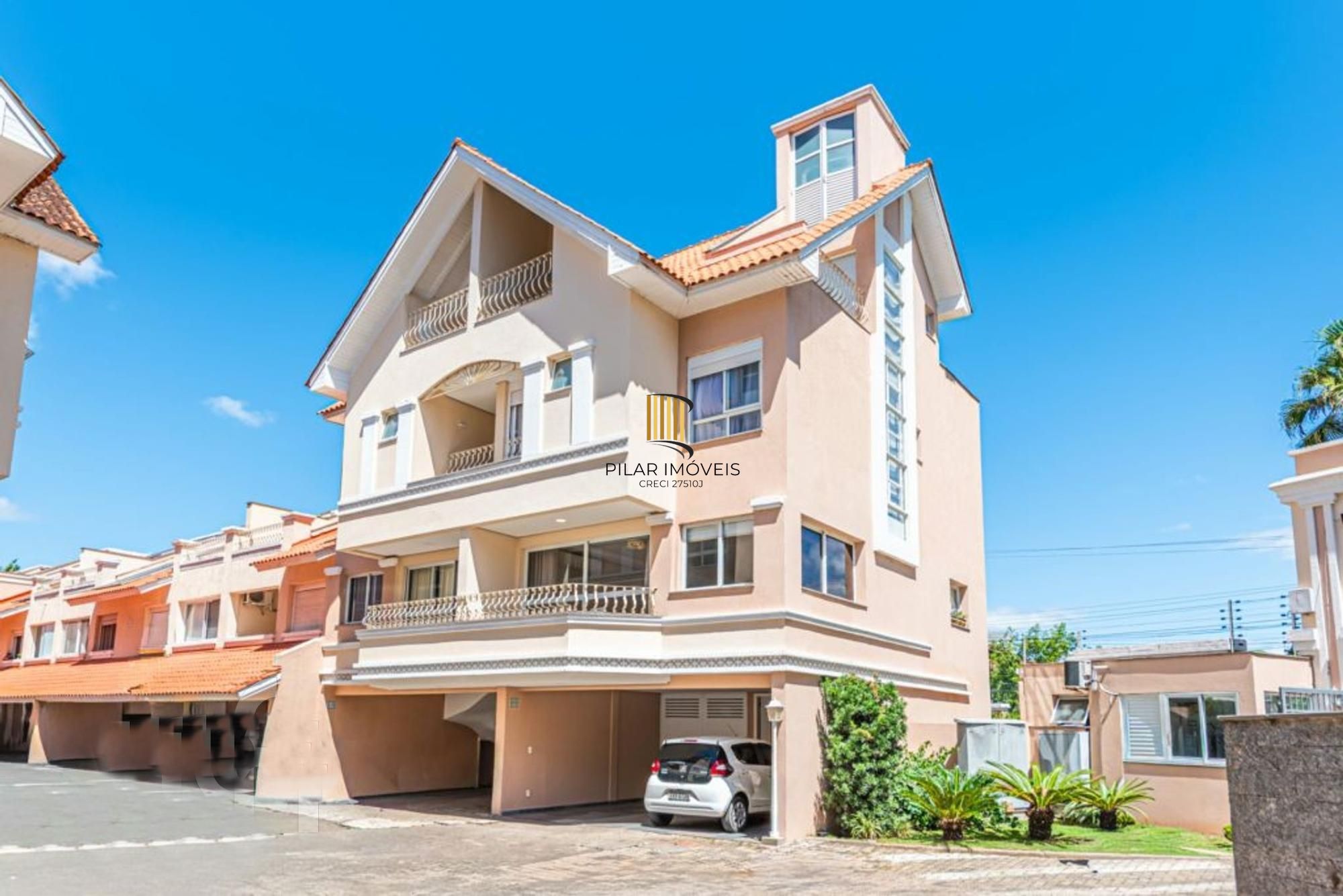 Casa de Esquina exclusiva em condominio fechado!!!