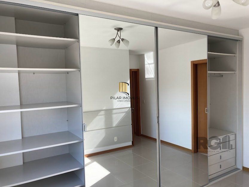 Apartamento 2 dormitórios com suíte para venda no SPOT Cidade Baixa em Porto Alegre.