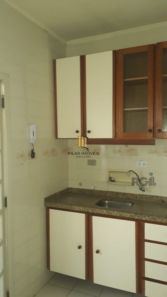 Amplo Apartamento no bairro Santana, proximo Hospital de Clinicas