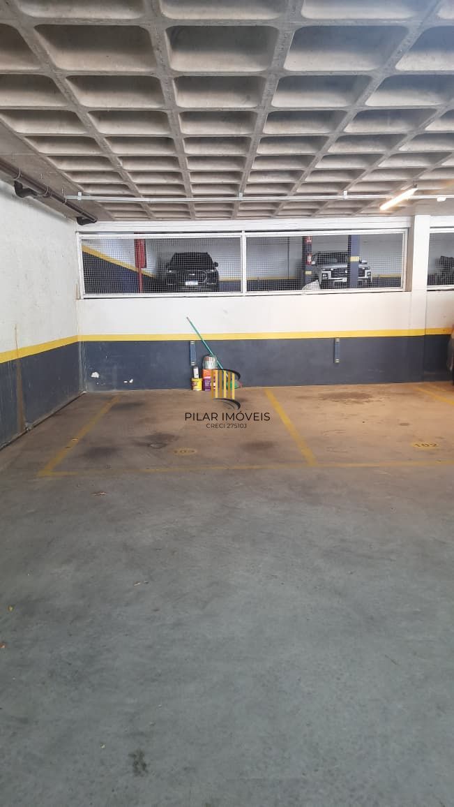 Apartamento 2 dormitórios no bairro Glória