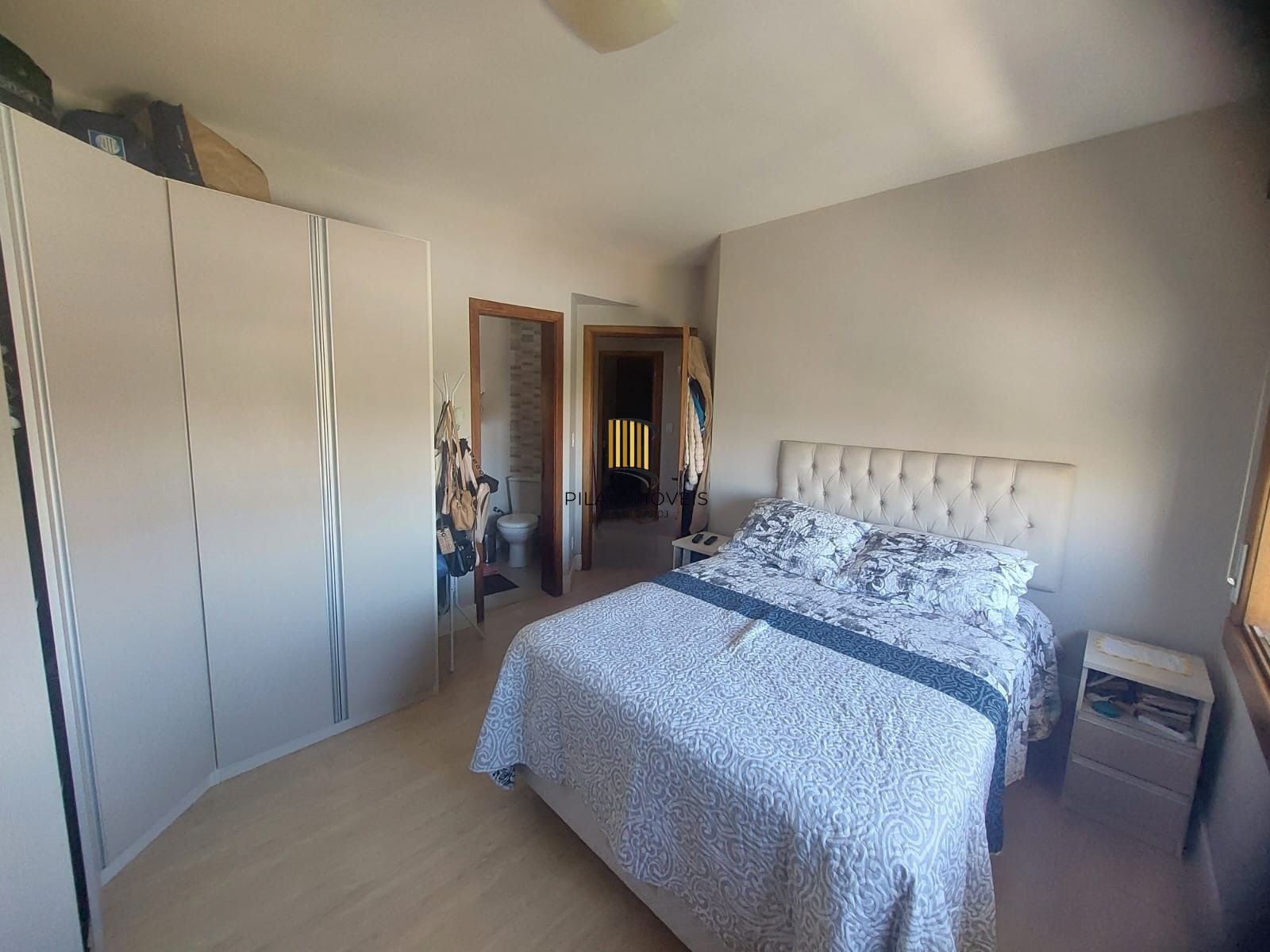 COBERTURA MENINO DEUS