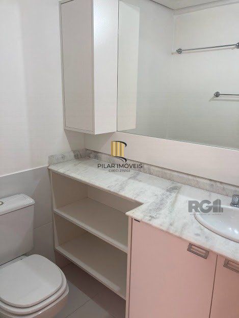 Apartamento 2 dormitórios com suíte para venda no SPOT Cidade Baixa em Porto Alegre.