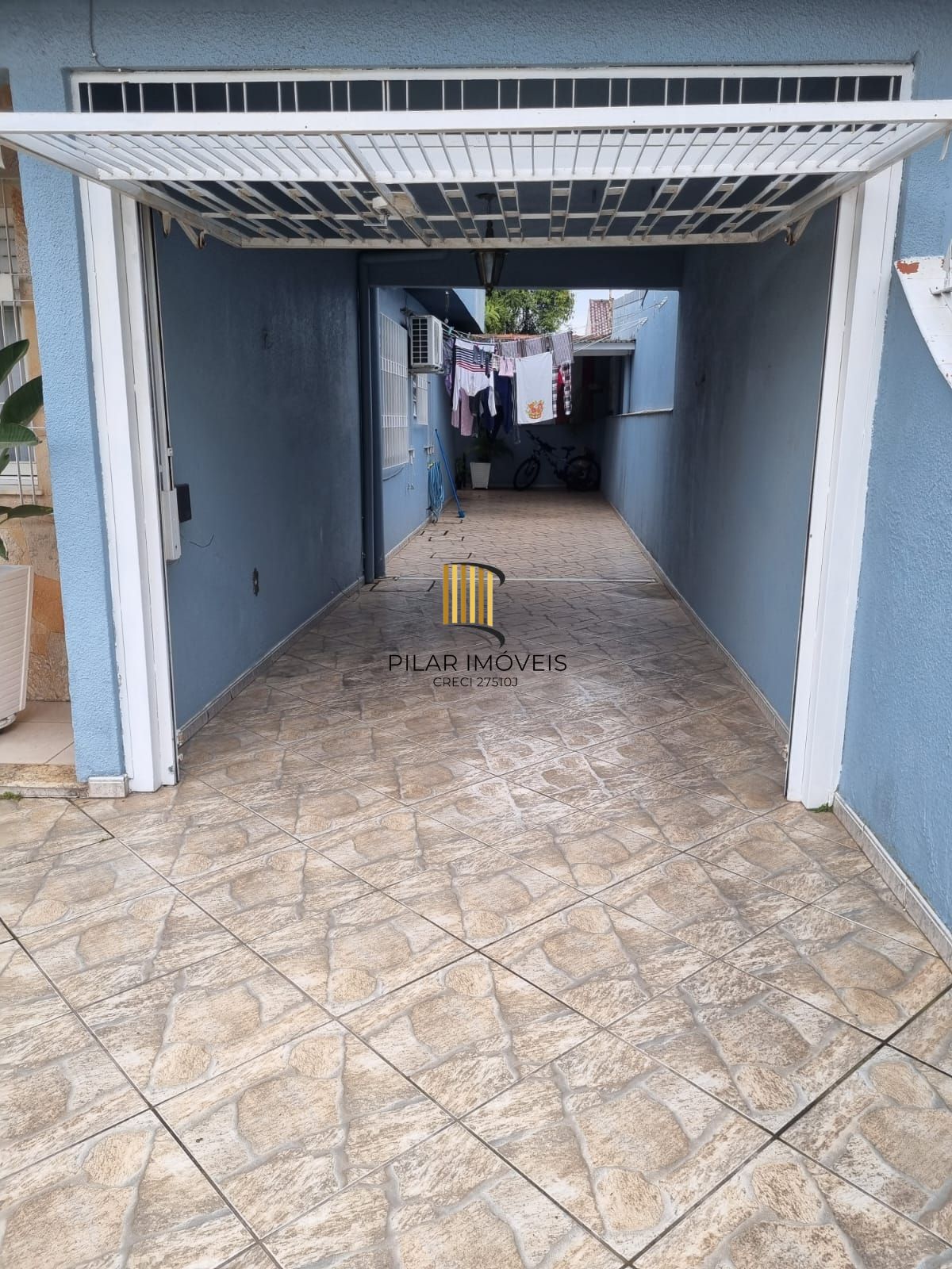 Casa com 3 Dormitórios, 1 Suíte, Área Gourmet e Estrutura para 2º Piso – Bairro Residencial, Próximo ao Centro de Alvorada.