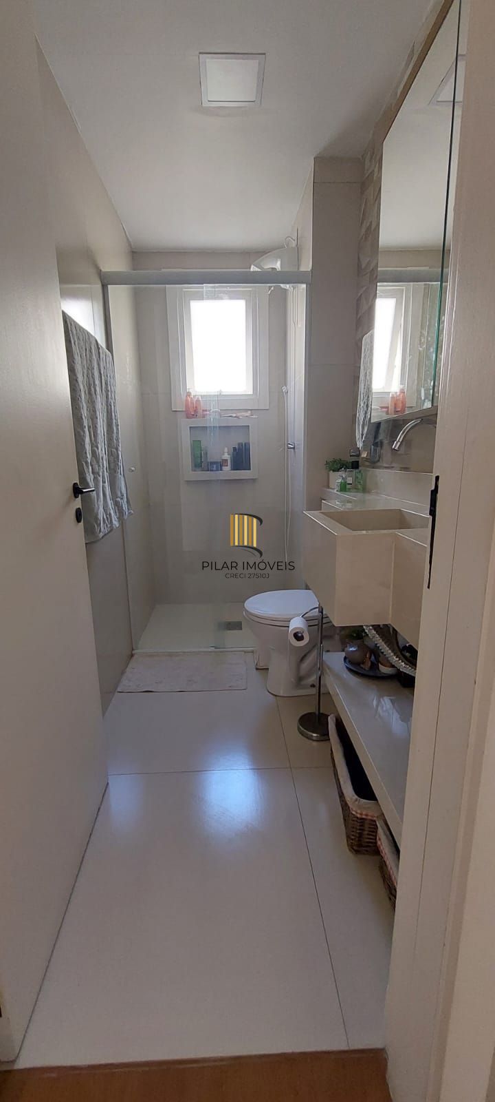 1 DORMITORIO SEMIMOBILIADO 54,69M²