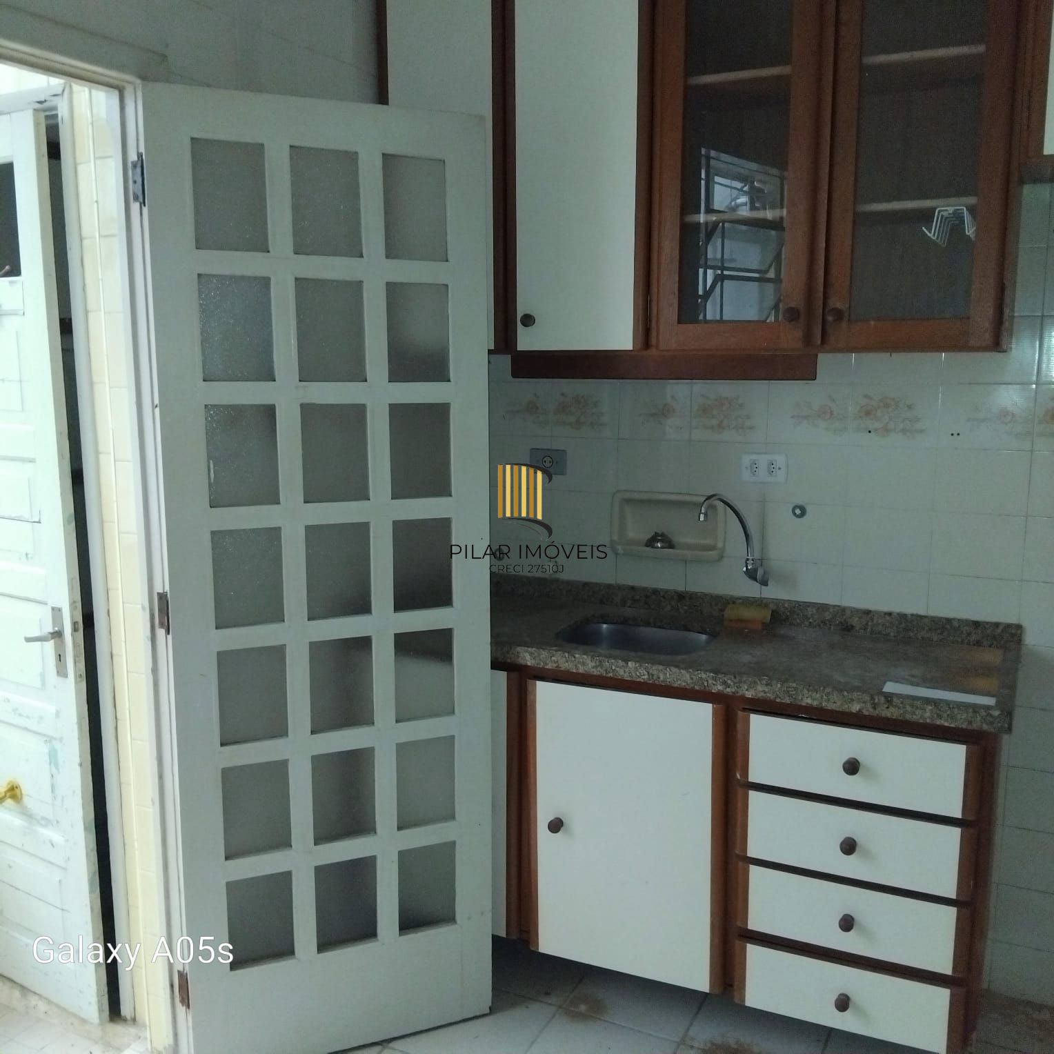 Amplo Apartamento no bairro Santana, proximo Hospital de Clinicas