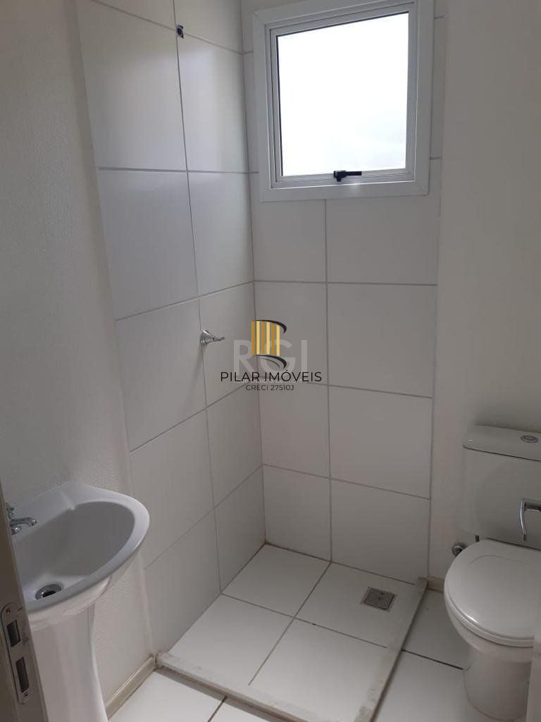 Casa de Condomínio 2 dormitórios no bairro Terra Nova