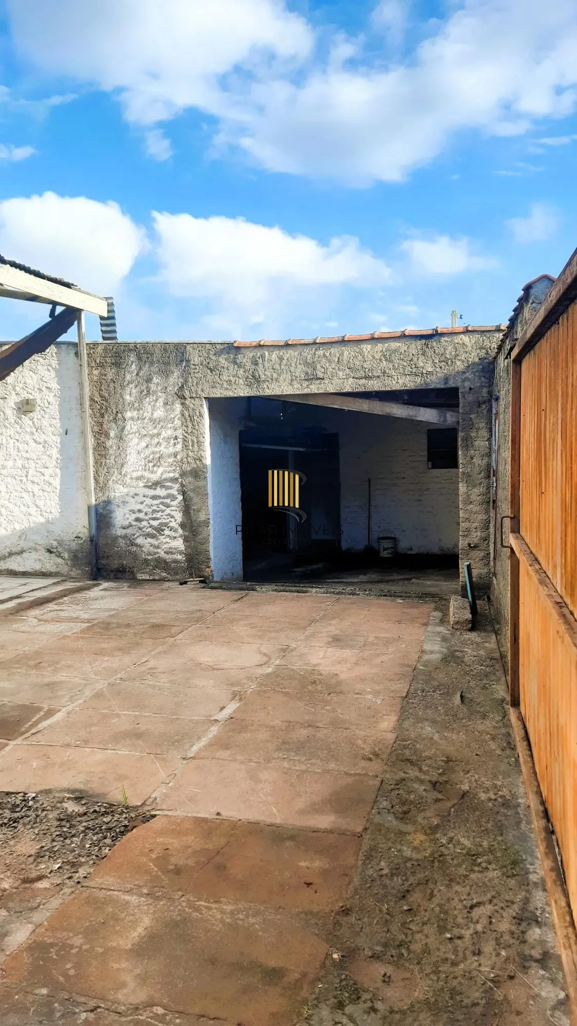 Casa 1 dormitório no bairro Santo Antônio