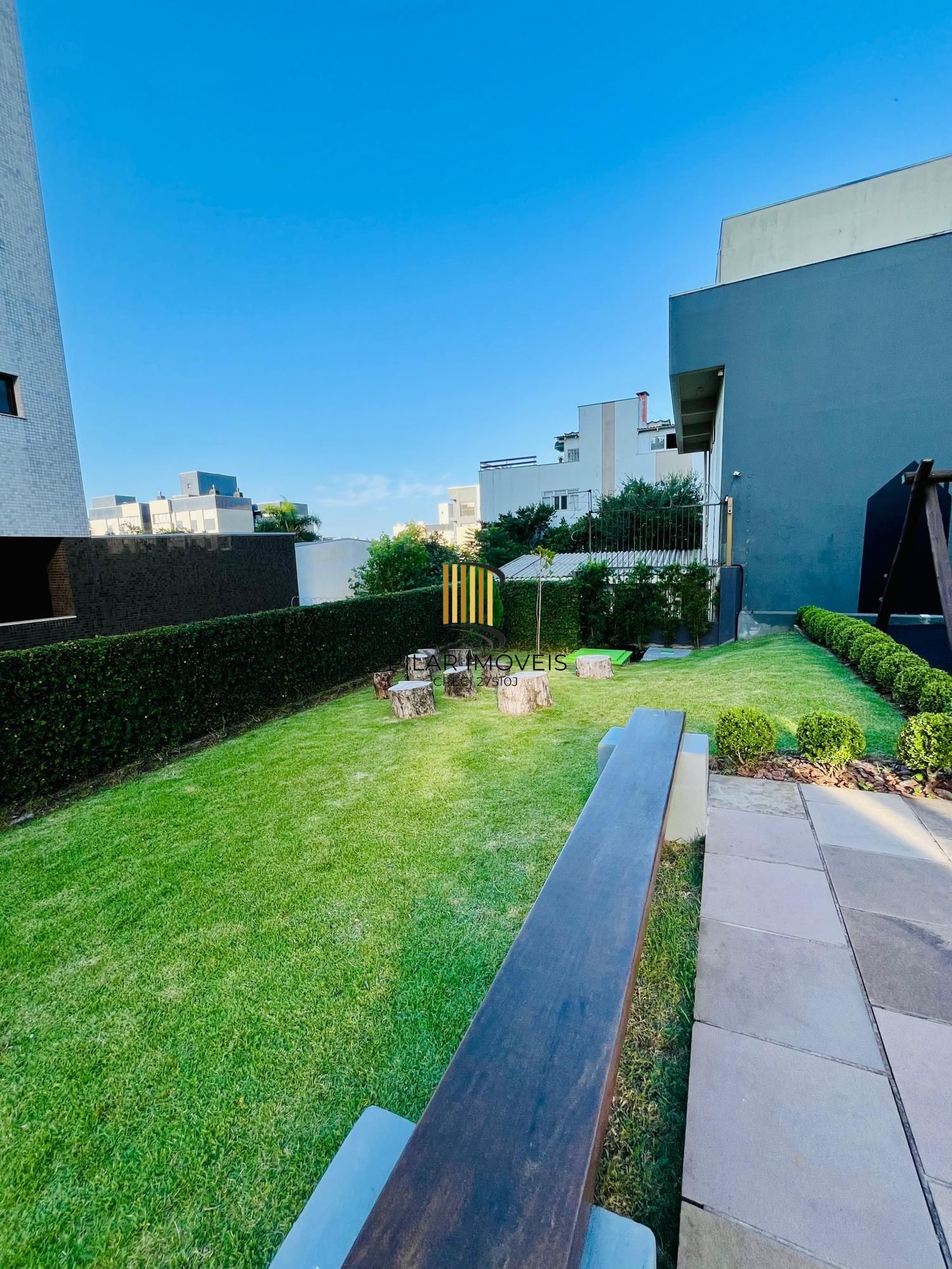 Apartamento de 145m² com projeto de arquiteta e 3 dormitórios no bairro Tristeza