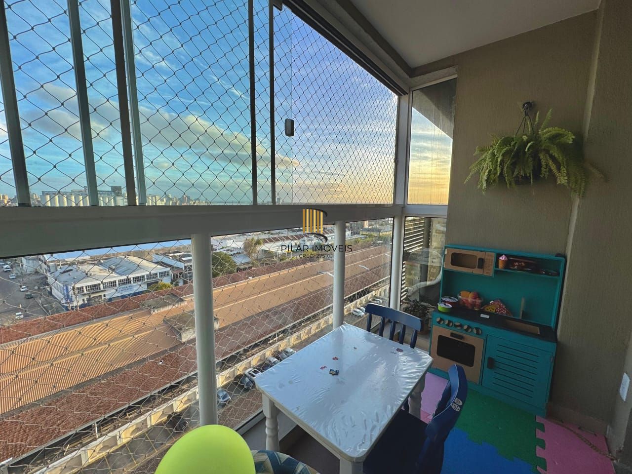 Andar Alto, Vista Panorâmica e Conforto Total – Rossi Fiateci