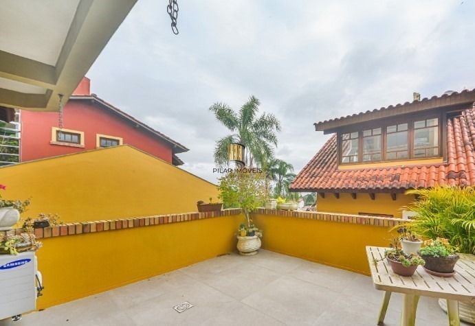 Casa 3 dormitórios no bairro Jardim Isabel