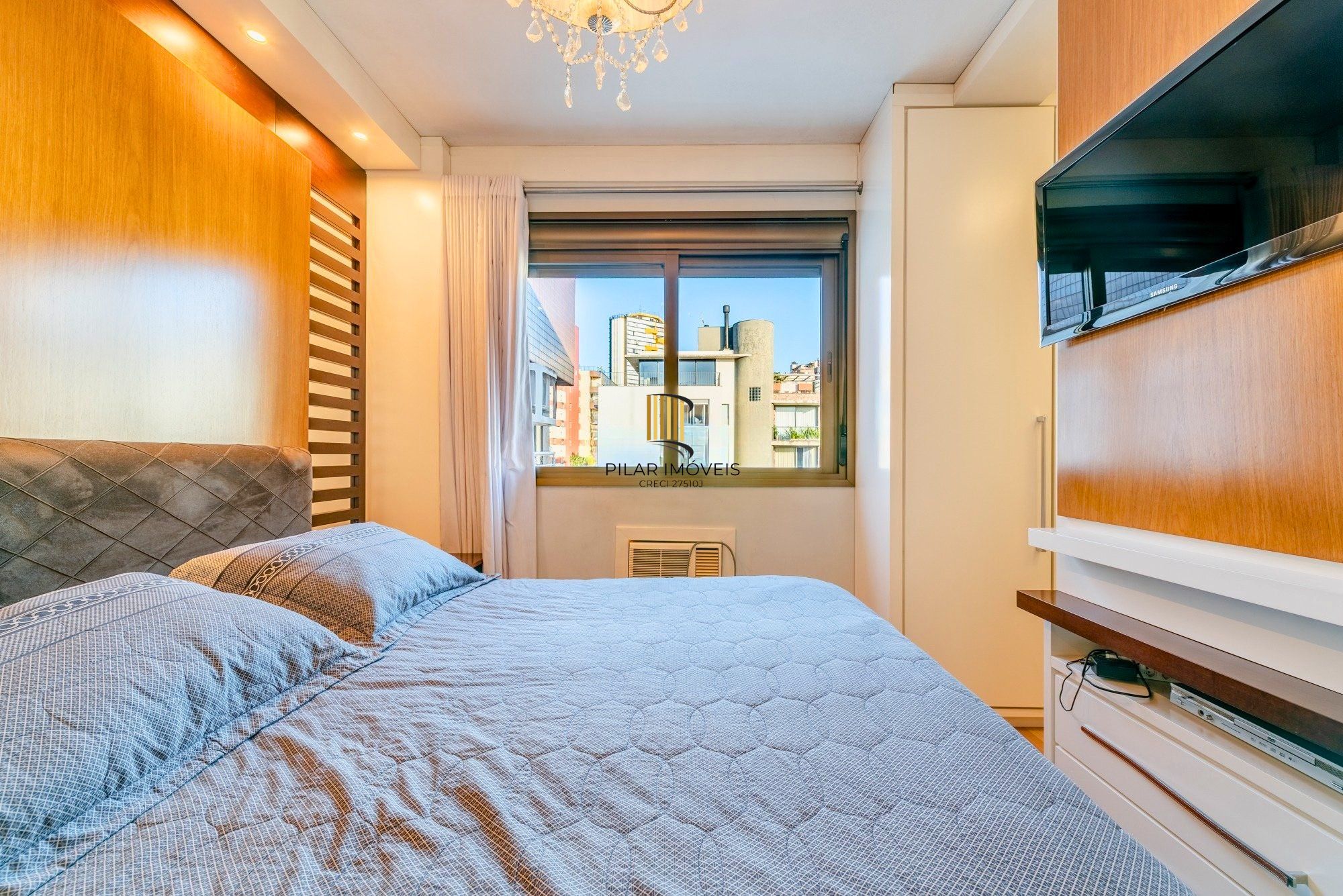 Vista deslumbrante para o Guaíba + 3 suítes no coração do Menino Deus!