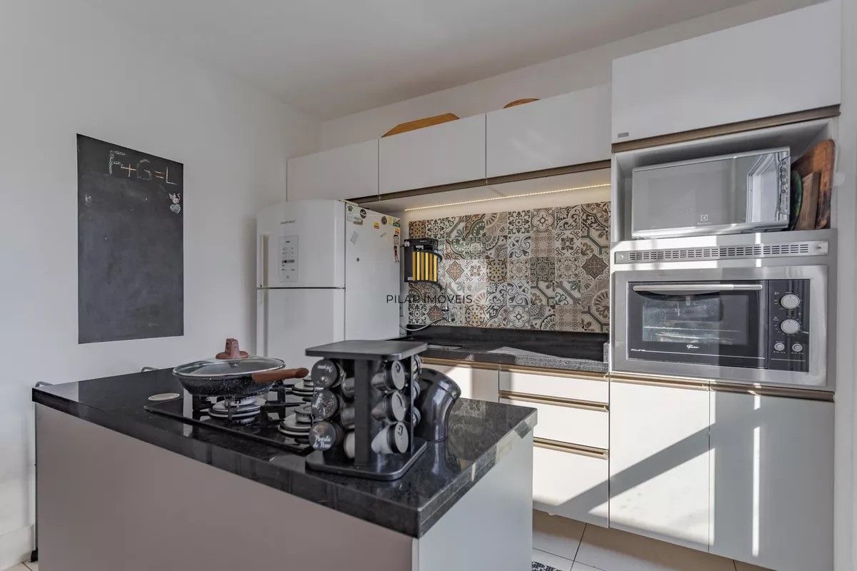 Apartamento Garden com cozinha americana e churrasqueira