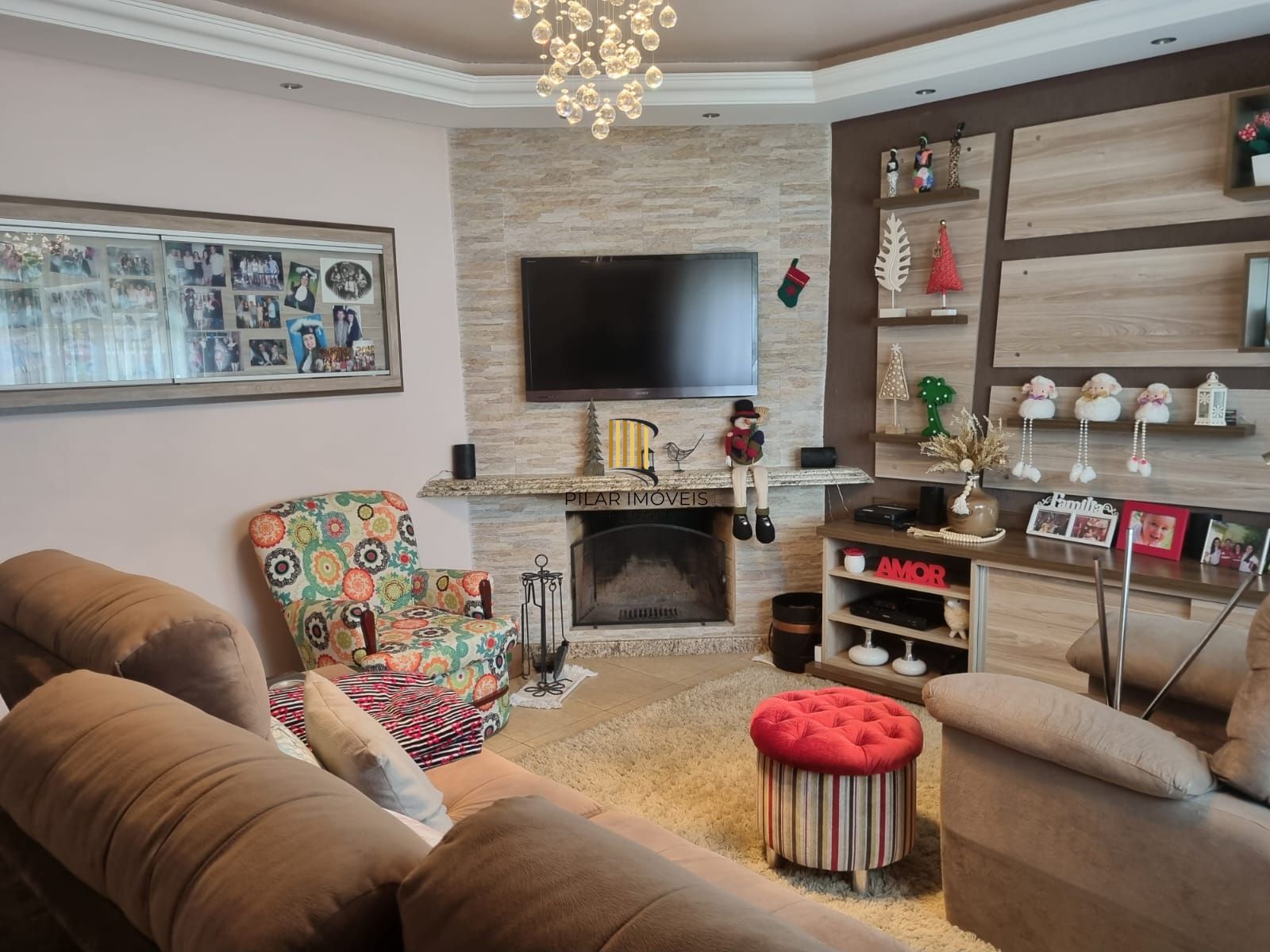 Casa com 3 Dormitórios, 1 Suíte, Área Gourmet e Estrutura para 2º Piso – Bairro Residencial, Próximo ao Centro de Alvorada.