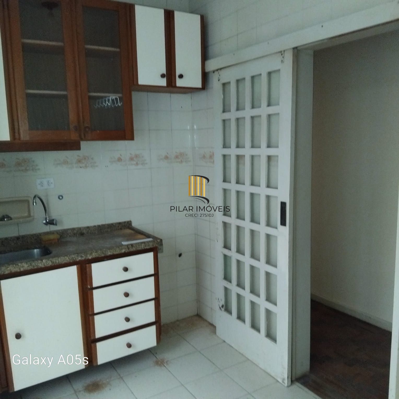 Amplo Apartamento no bairro Santana, proximo Hospital de Clinicas