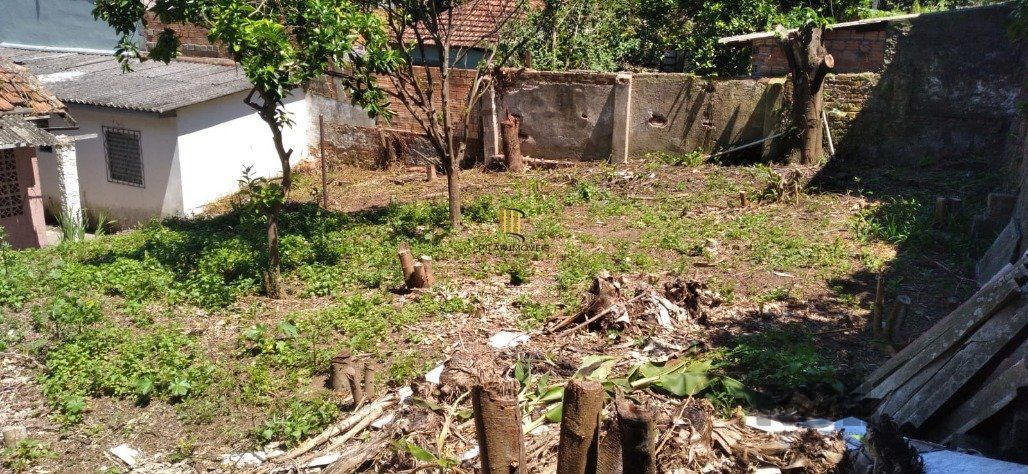 Casa 2 dormitórios no bairro Medianeira