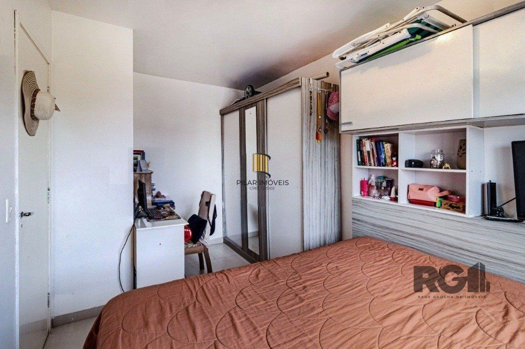 Apartamento 2 dormitórios no bairro Glória