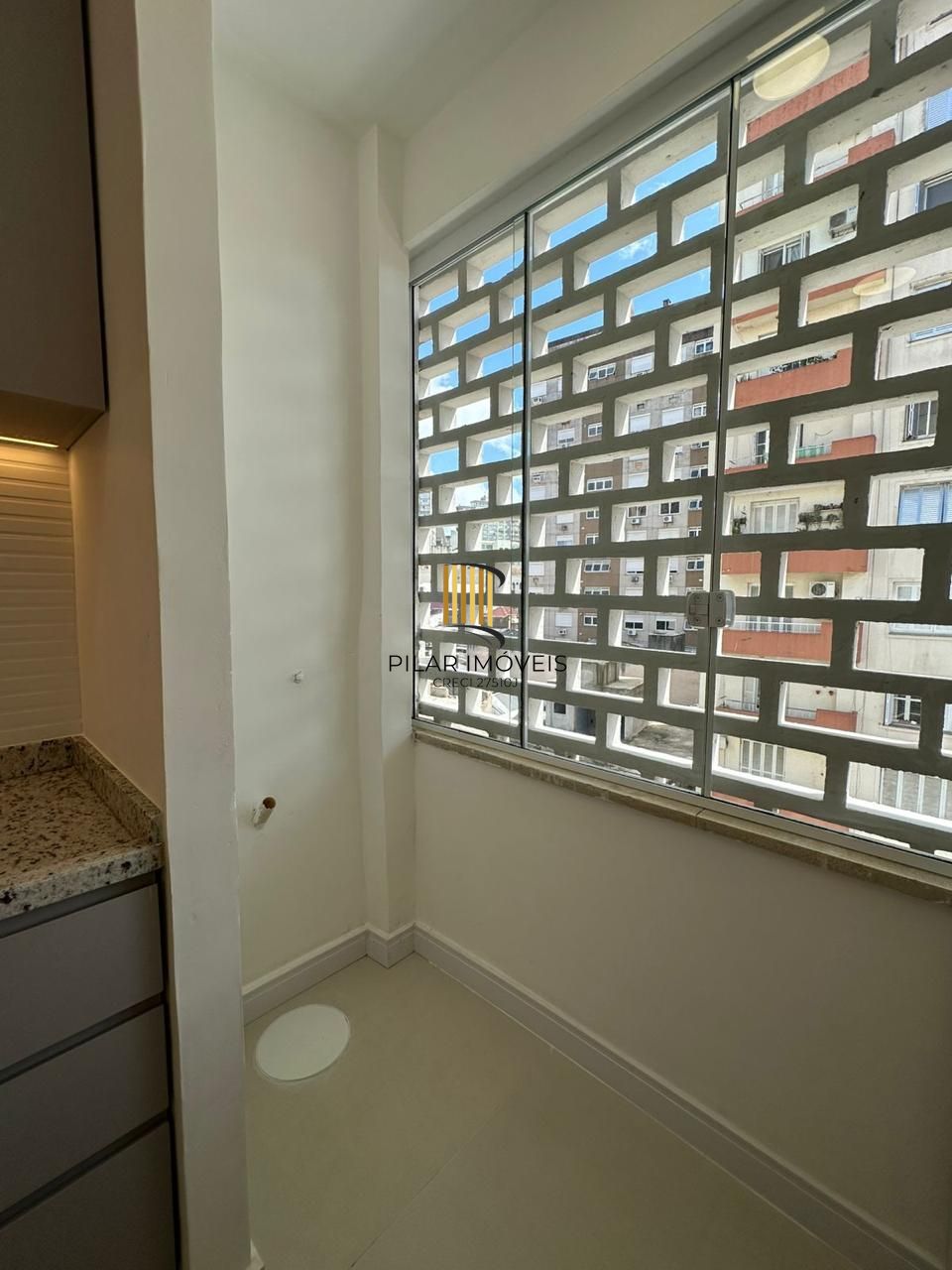 Apartamento Reformado por Arquiteta | 2 Dormitórios | 59,84m² | Cidade Baixa