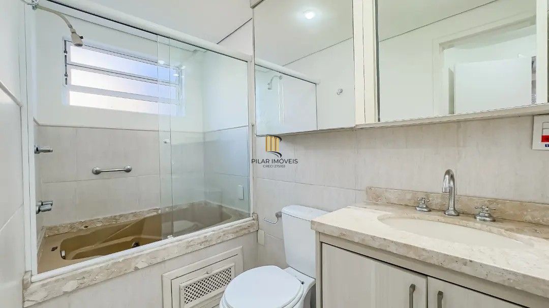 Apartamento Semimobiliado com 3 Dormitórios (1 Suíte com Hidro) – 104 m² e Vaga Coberta