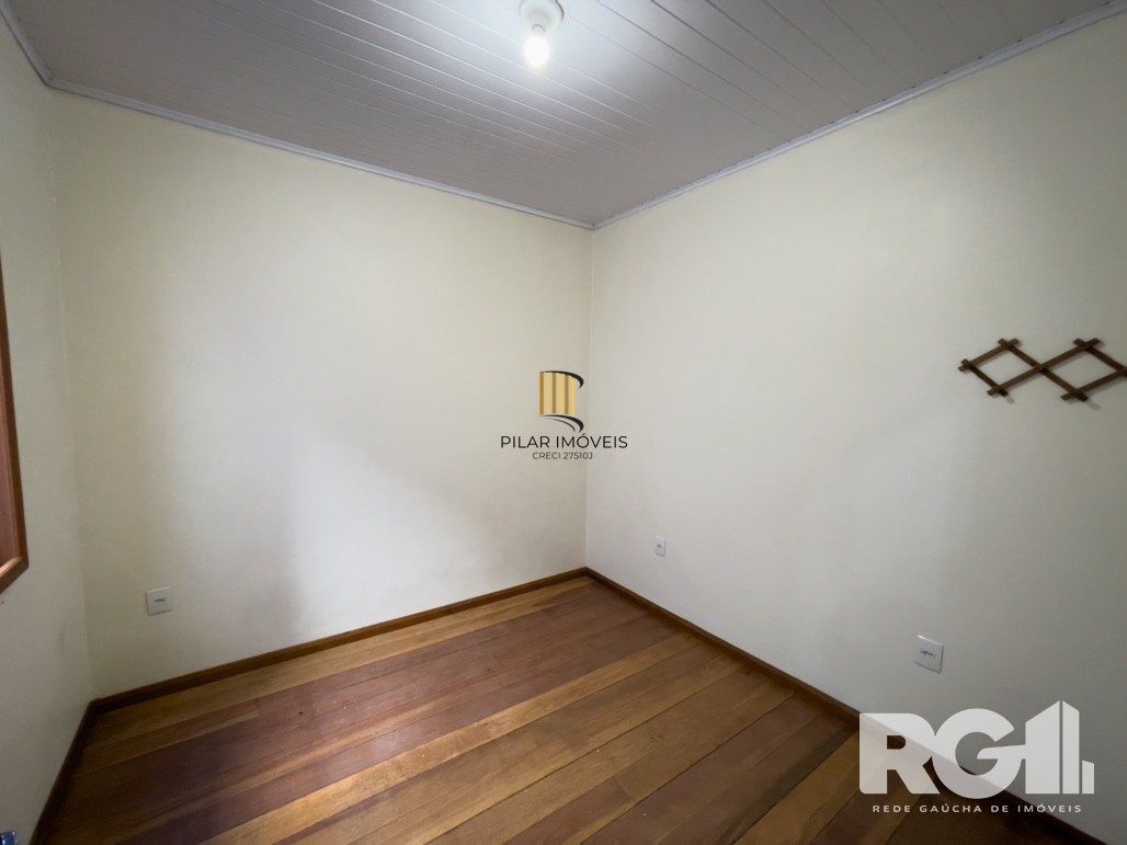 Casa 4 dormitórios na Azenha.