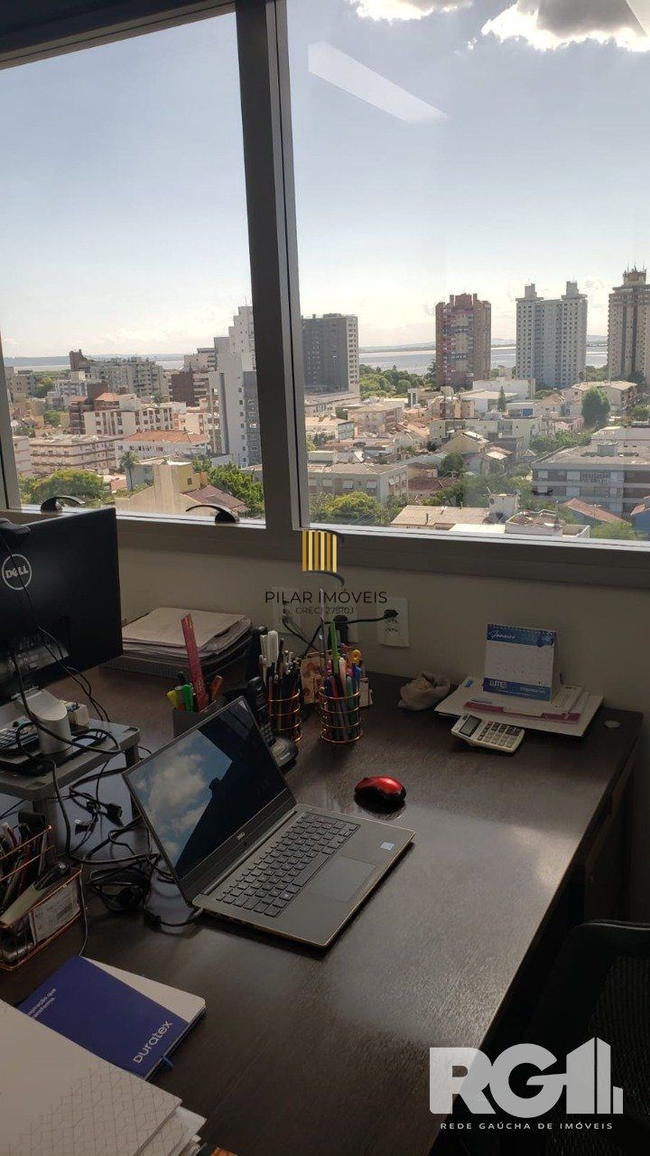 SALA COMERCIAL NA AV. GETÚLIO VARGAS.