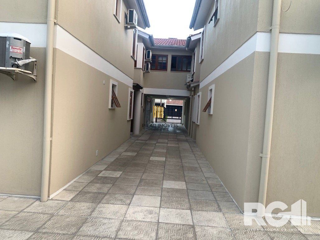 Excelente Apartamento de três Dormitórios em Xangrilá/RS   uma quadra mar