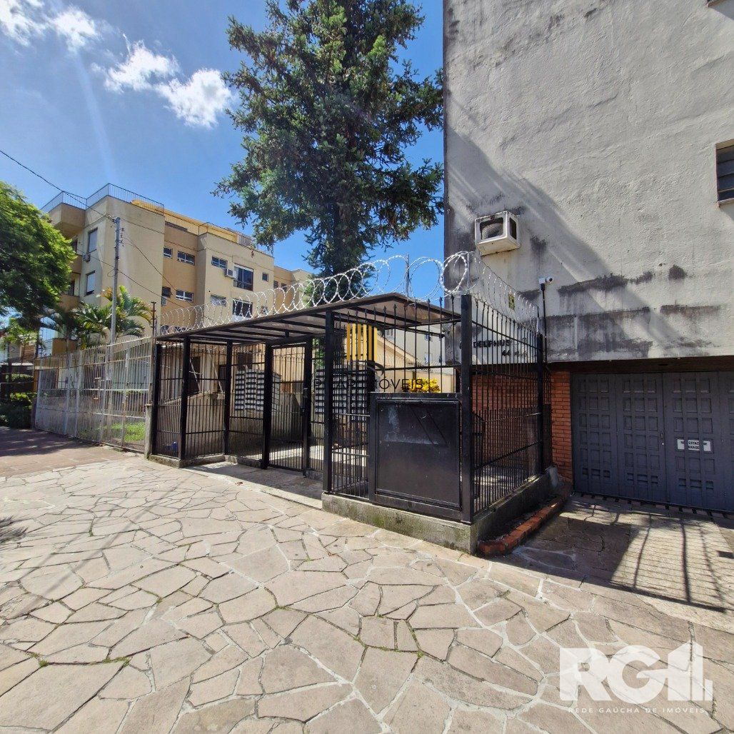 Belo Stúdio à venda na Rua Bento de Amaral, esquina com Barão do Amazonas - Partenon