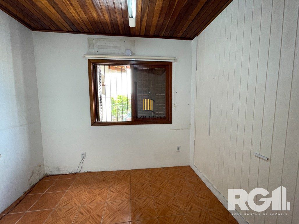 Casa 4 dormitórios no bairro Santo Antônio