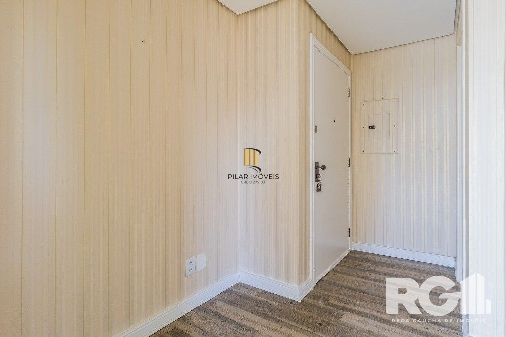 Sala Comercial na Av. Goethe - Porto Alegre com Garagem