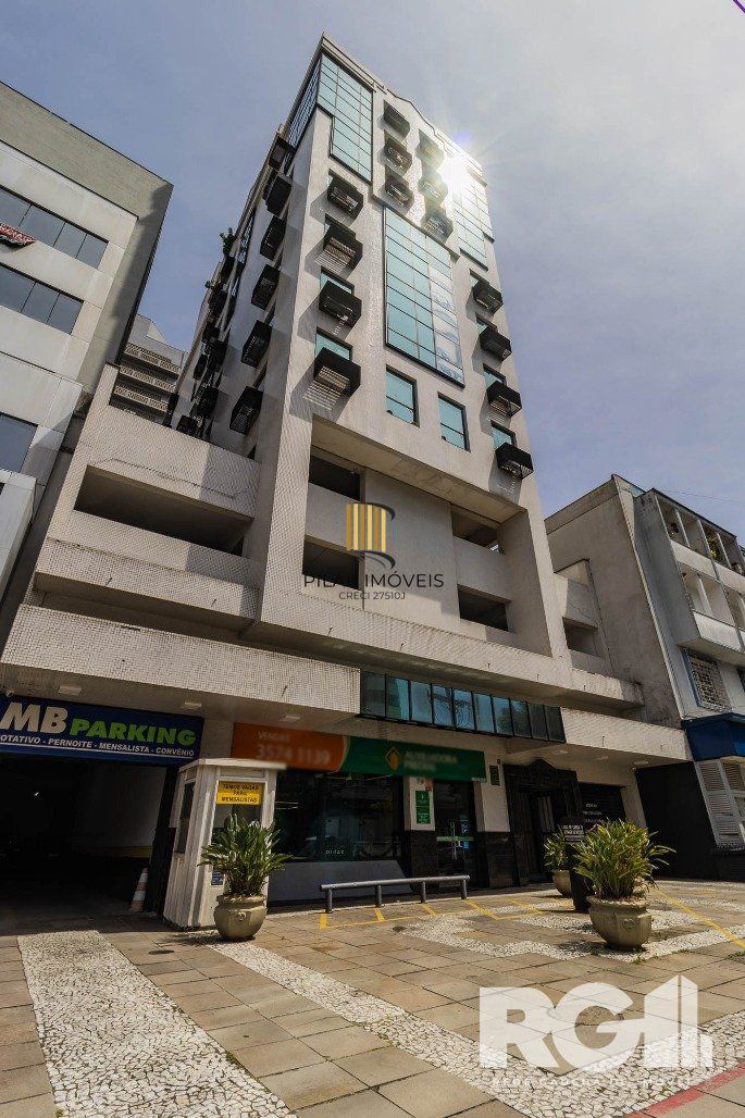 Sala Comercial na Av. Goethe - Porto Alegre com Garagem