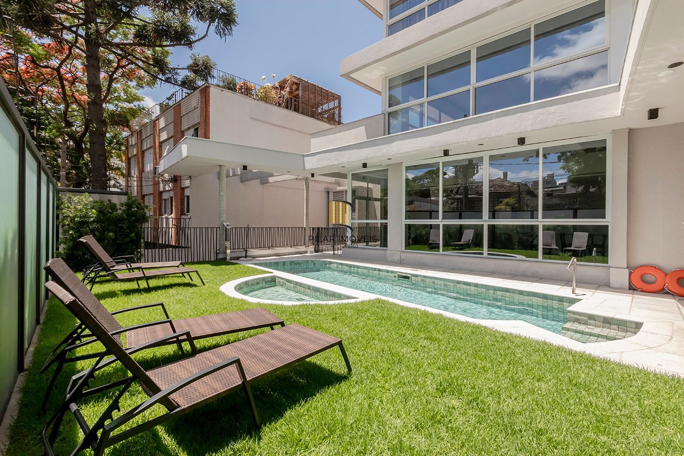 Apartamento 3 dormitórios no bairro Petrópolis