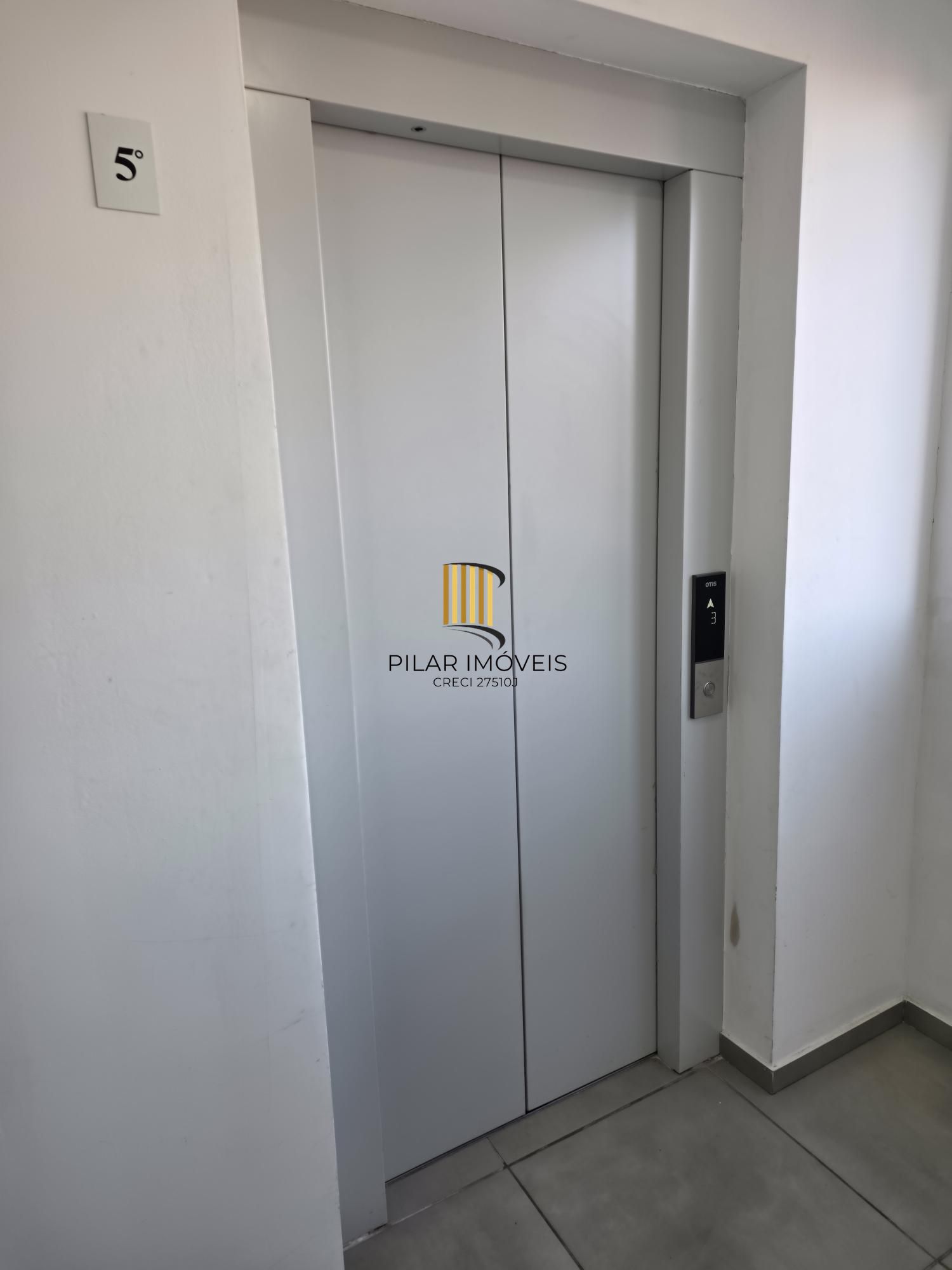 Apartamento 2 dormitórios no bairro Tristeza