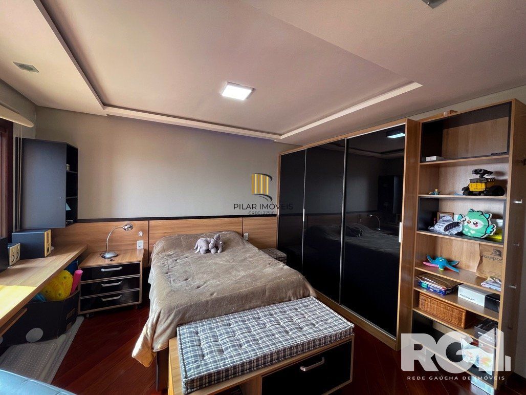 Apartamento com fino acabamento. edifício com elevador panorâmico com 1 apartamento por andar , com fácil acesso a BR116.