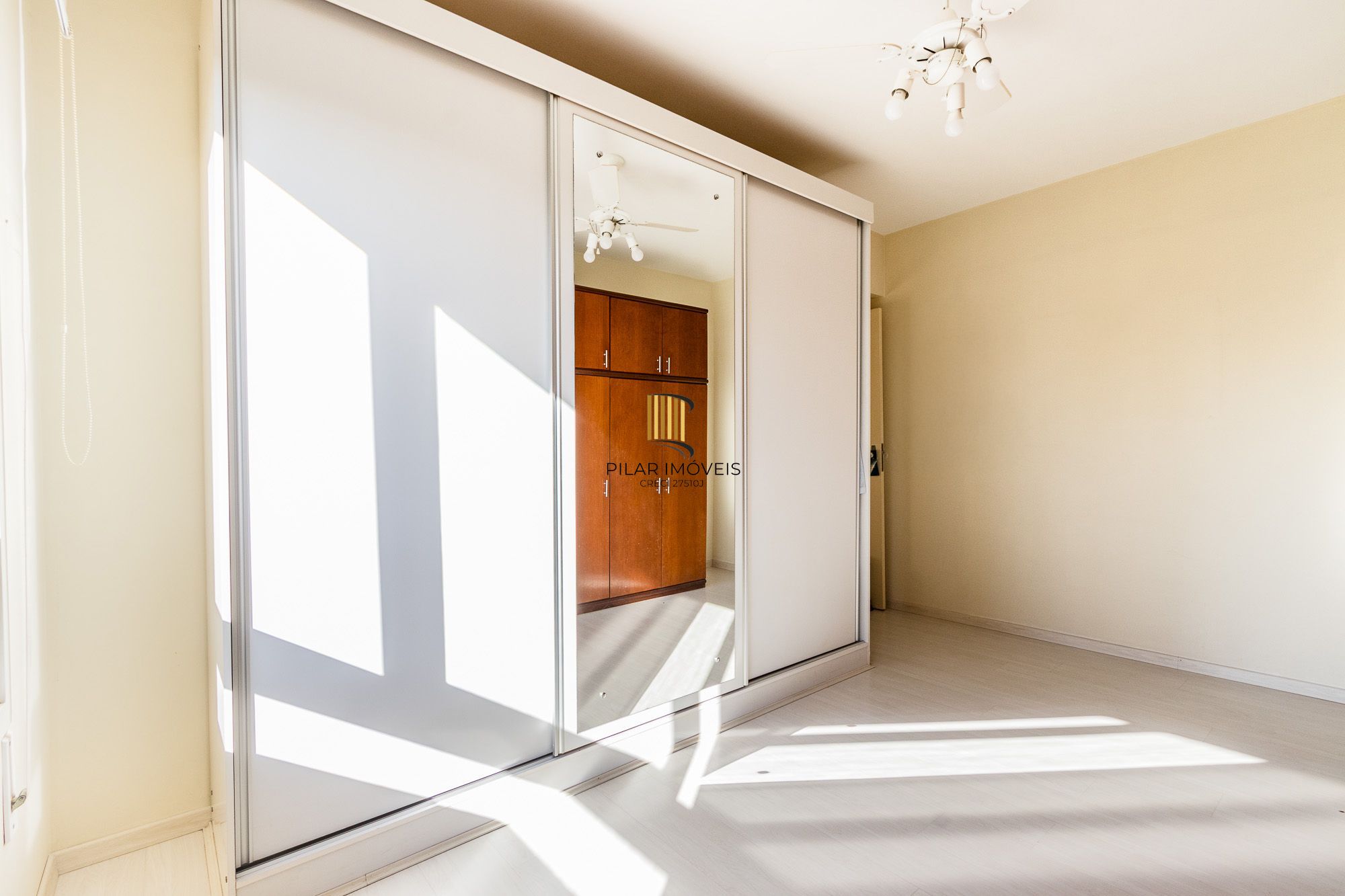 Oportunidade única: Apartamento com dois dormitórios e vaga de garagem à venda no coração do Bairro Higienópolis!