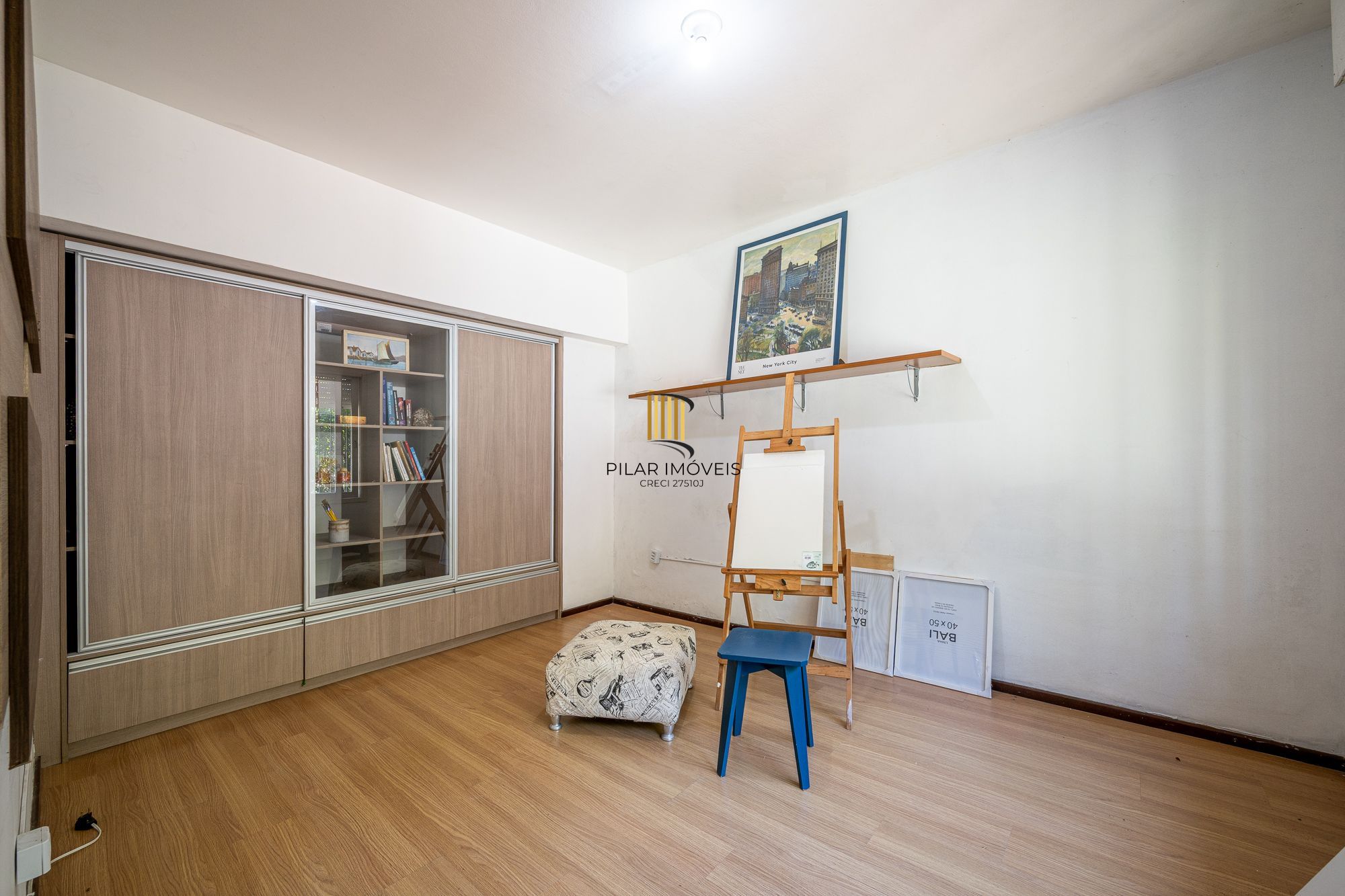 Casa 3 dormitórios no bairro Medianeira