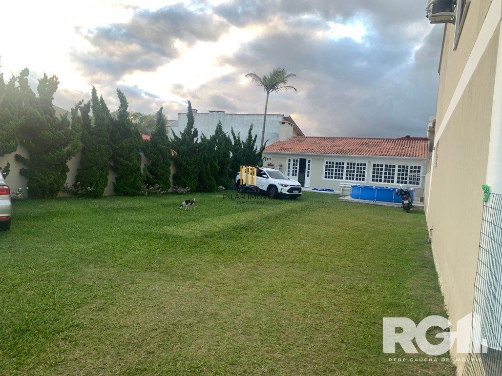 Excelente Apartamento de três Dormitórios em Xangrilá/RS   uma quadra mar