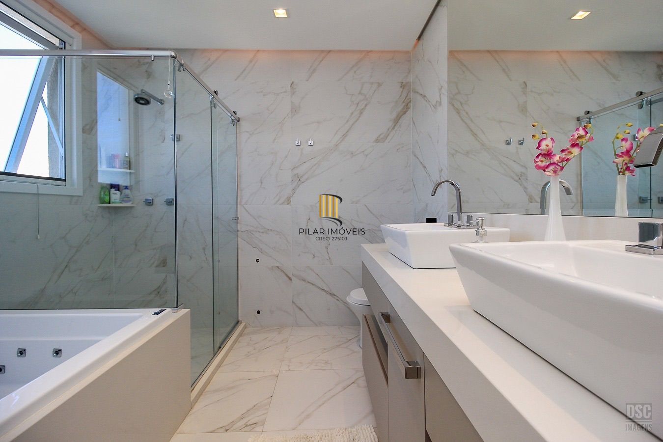 Casa dos Sonhos em Condomínio Fechado – Conforto, Estilo e Lazer Completo!
