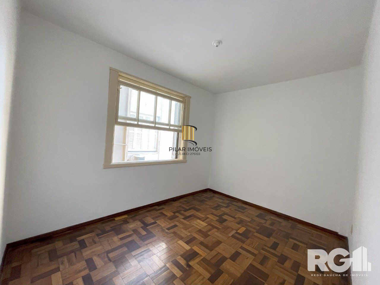 Apartamento de dois dormitórios na Cidade Baixa