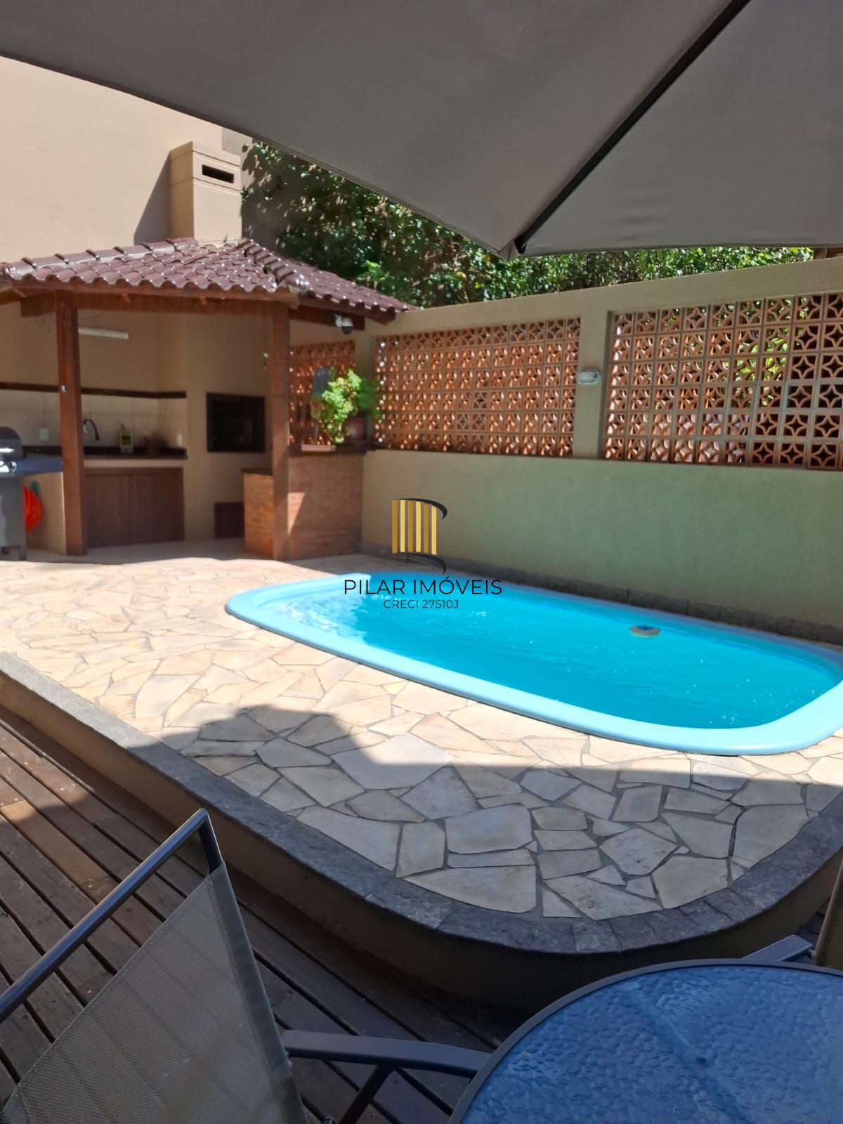 Excelente Sobrado no Jardim Itú Sabará com quatro Dormitórios sendo três Suites. - Pilar Imóveis