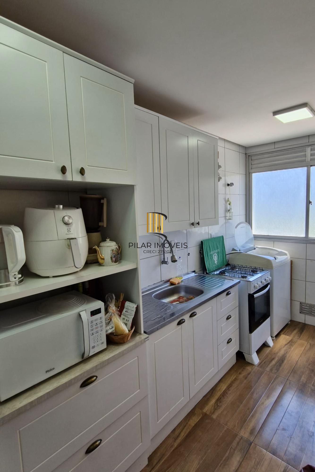 Excelente Apartamento de dois Dormitórios perto do Bourbon Aparício Borges.