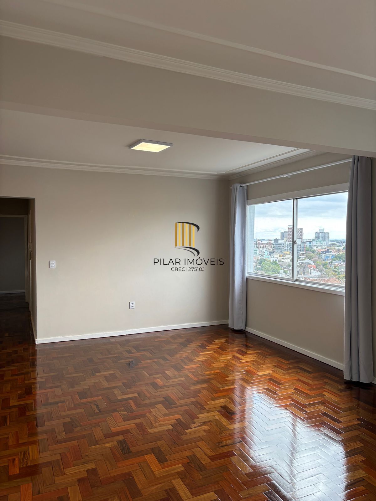 Apartamento de andar alto na Princesa Isabel