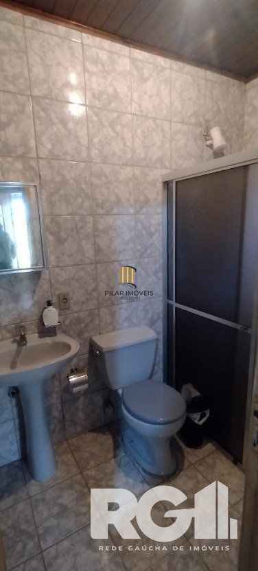 Excelente  Casa 2 Dormitórios a dois Minutos do Centro de Viamão
