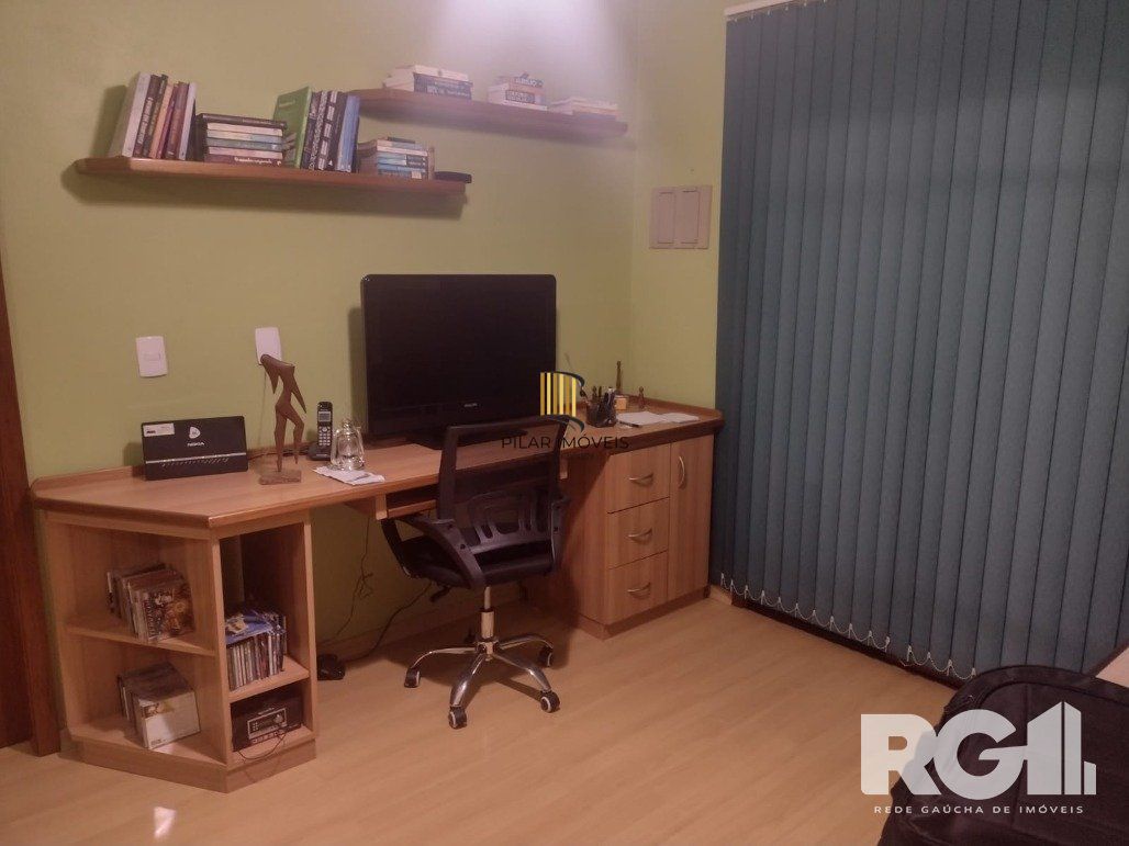 Excelente  Casa 2 Dormitórios a dois Minutos do Centro de Viamão