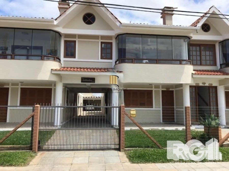 Excelente Apartamento de três Dormitórios em Xangrilá/RS   uma quadra mar - Pilar Imóveis