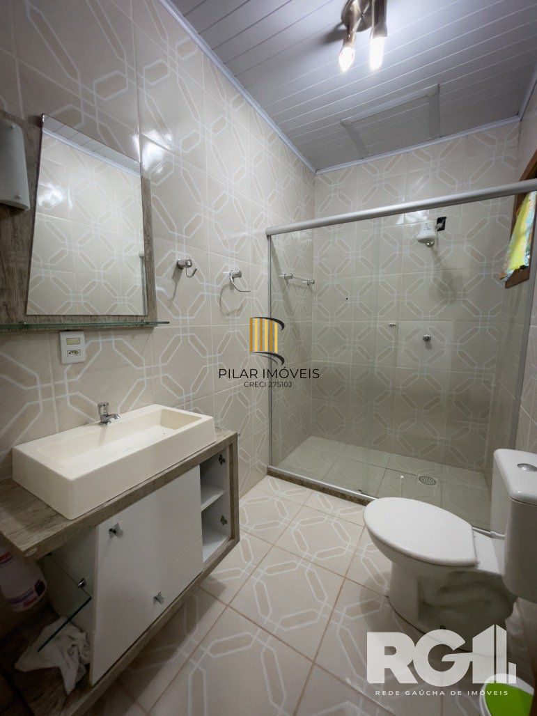 Casa 4 dormitórios na Azenha.