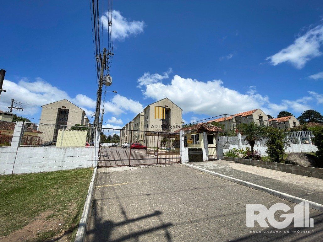 Apatamento com 2 dormitório em condomínio fechado.