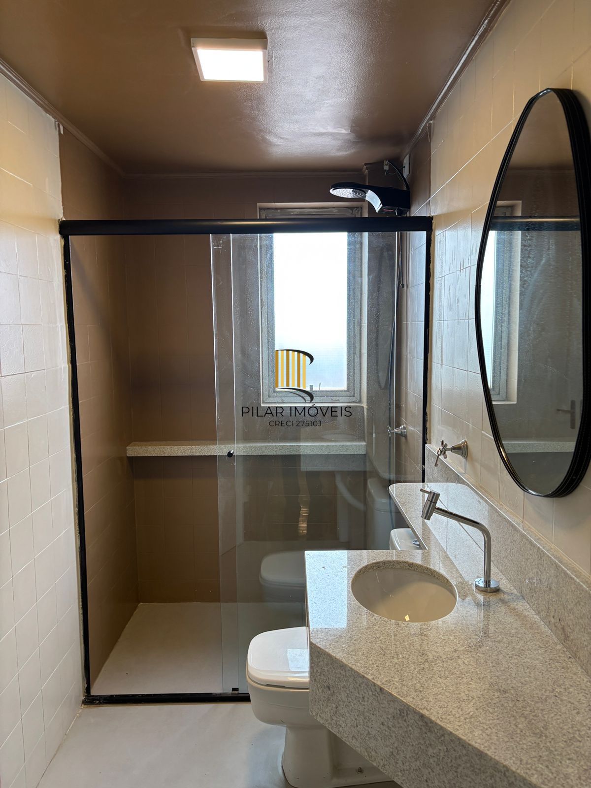 Apartamento de andar alto na Princesa Isabel