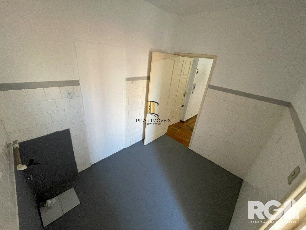 Apartamento de dois dormitórios na Cidade Baixa
