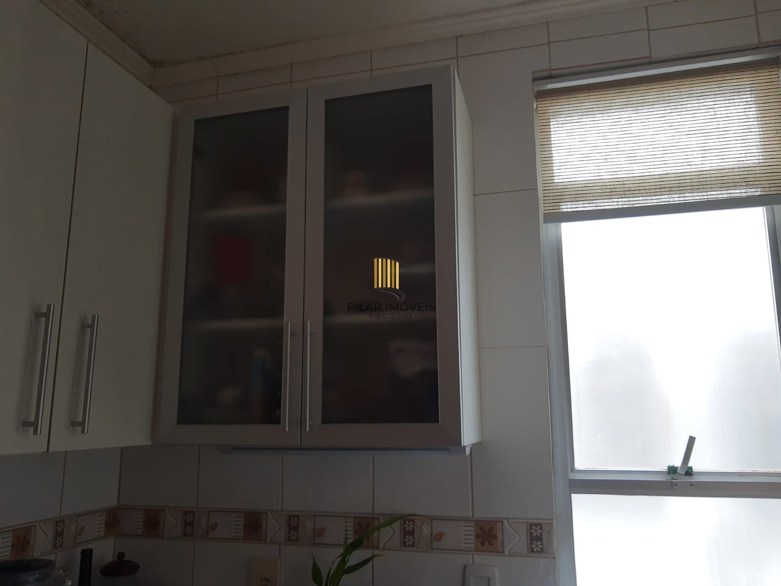 APARTAMENTO COM SUITE NO CONDOMÍNIO EDIFÍCIO MARQUES DE OLINDA