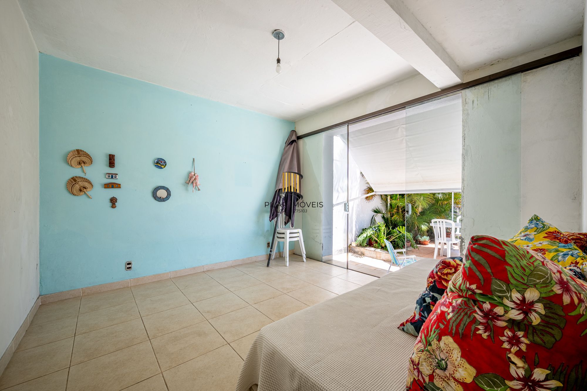 Casa 3 dormitórios no bairro Medianeira